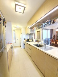 Waterfront Gold (D16), Condominium #222057121